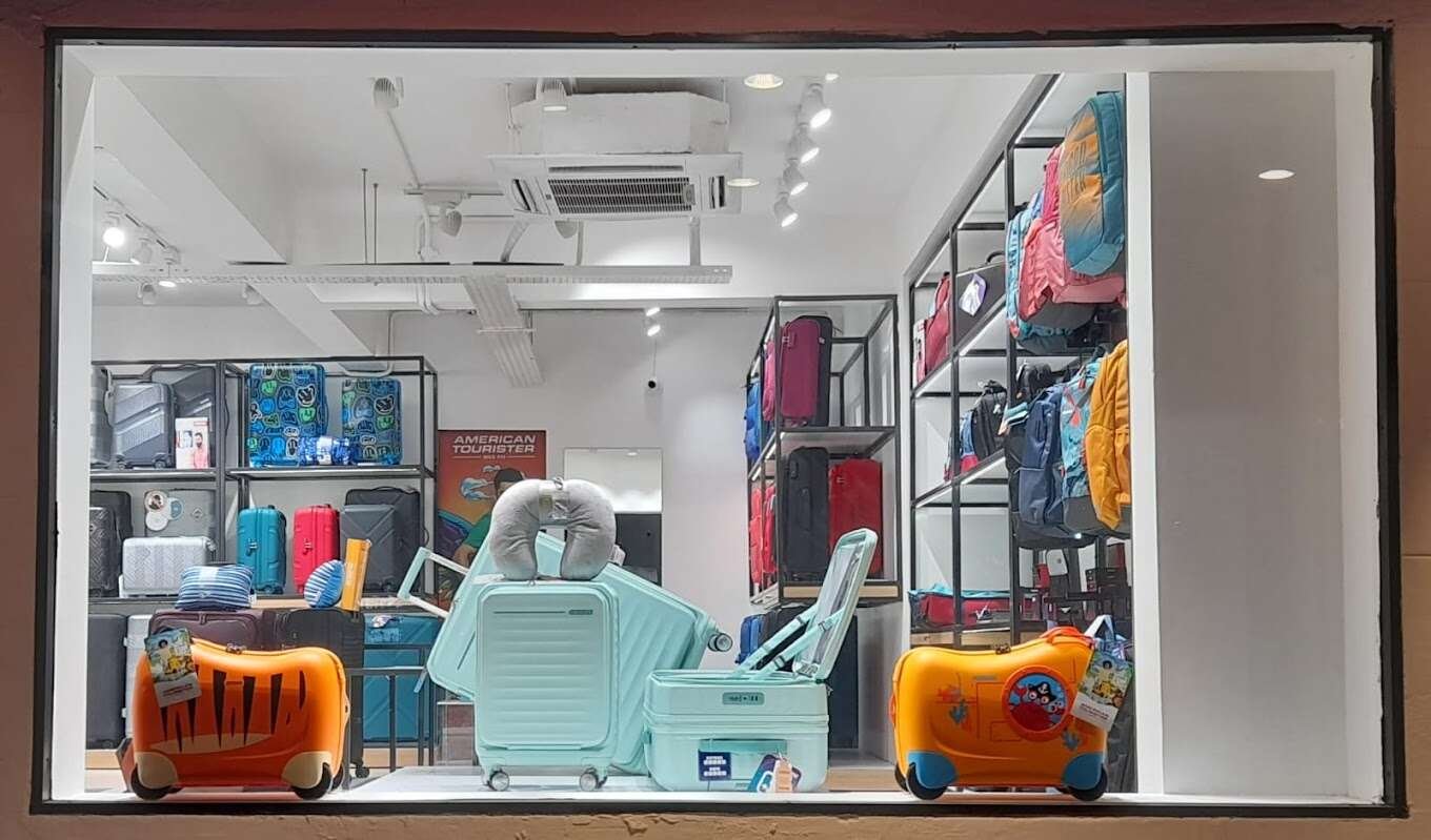 American Tourister